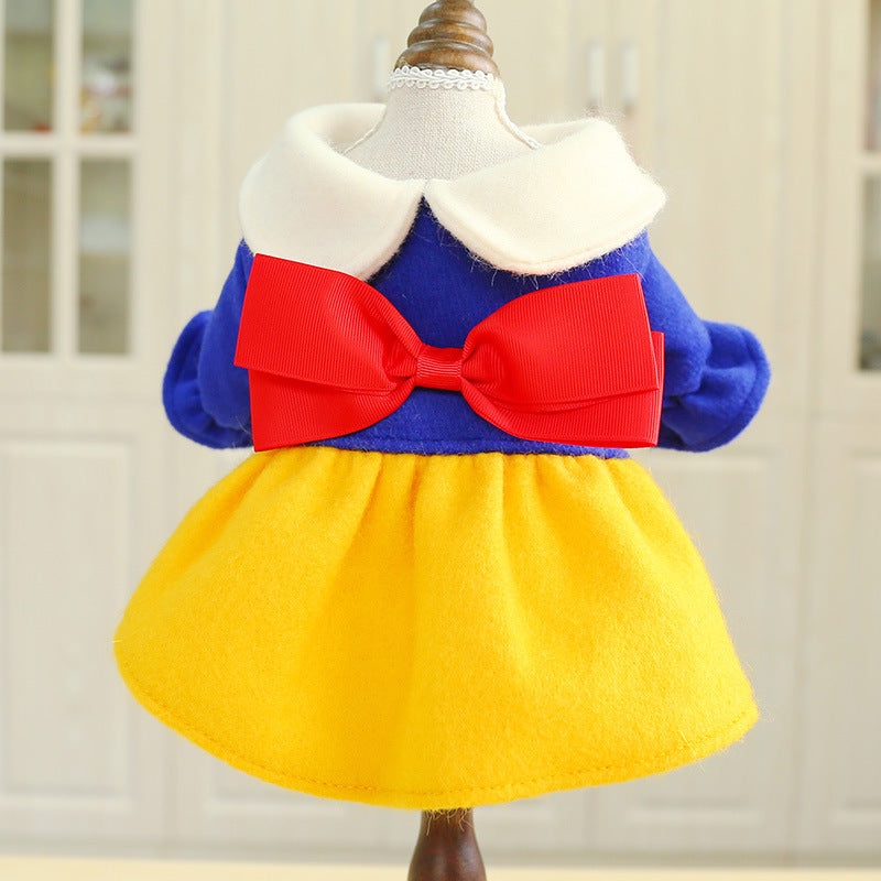 Pet dog cat simple doll collar red yellow blue three-color skirt Teddy Bear small and medium-sized clothes manufacturers direct supply